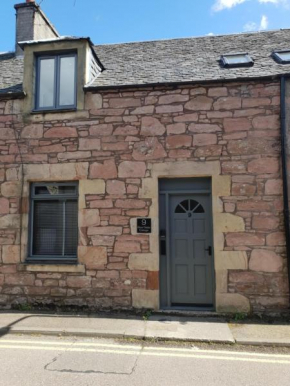 River Ness Cottage